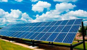 GLAUCO DINIZ DUARTE - Produção de energia solar fotovoltaica pode dobrar em 2018